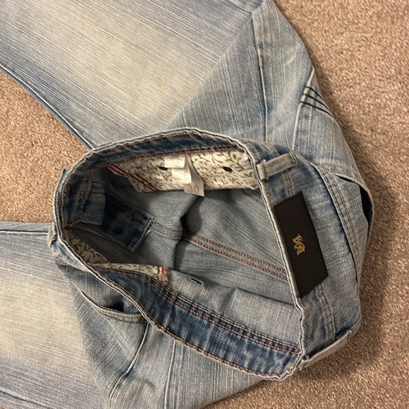 Men's light wash Blue Jeans - Picture 9 of 16